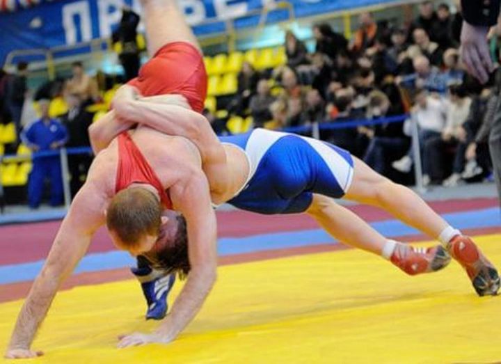 Resident of Ukhta Arslan Zubairov became the prize-winner of superiority of Russia on Greco-Roman wrestling