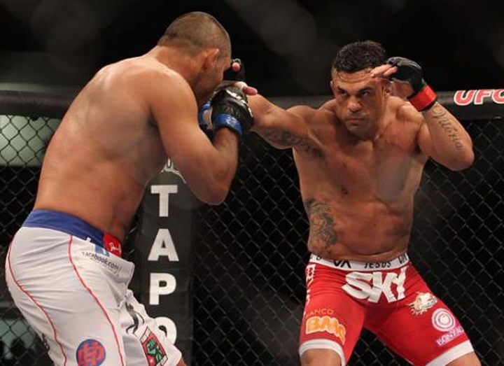 Vitor Belfort knocked out Dan Henderson