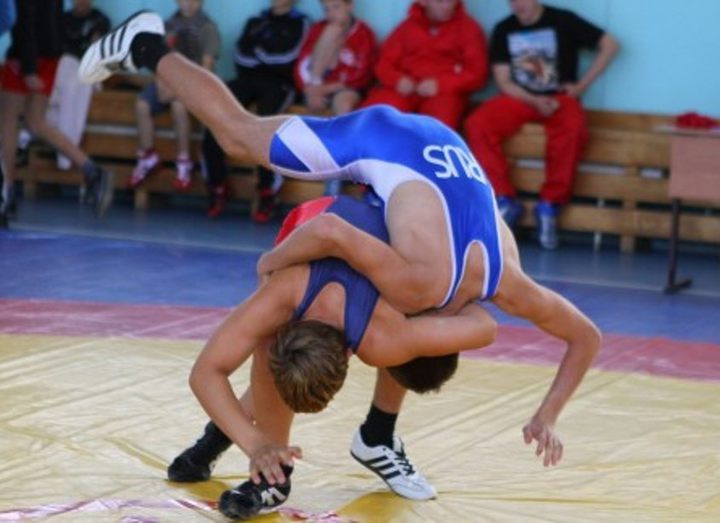 First victories of wrestlers