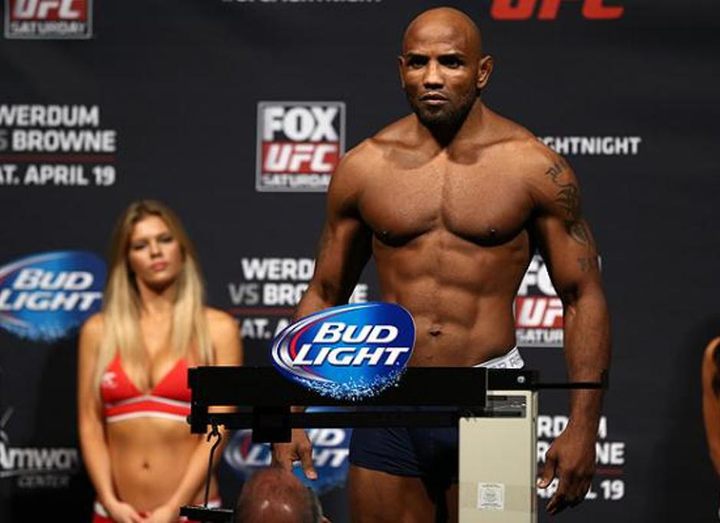 UFC ON FOX 11: ПРОЦЕДУРА ОФИЦИАЛЬНОГО ВЗВЕШИВАНИЯ