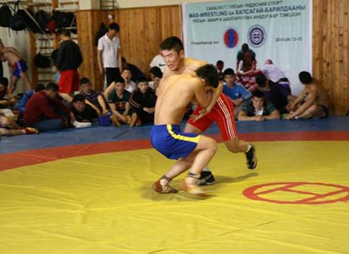 Монголия ЗА пропаганду мас-рестлинга и хапсагая