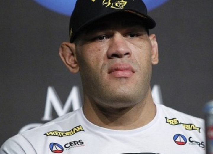 АНТОНИО СИЛВА: «БАРНЕТТ БОИТСЯ МЕНЯ»