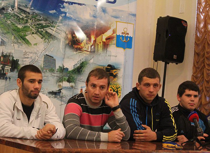 Мариупольские борцы примут участие в чемпионате Украины в новой возрастной категории