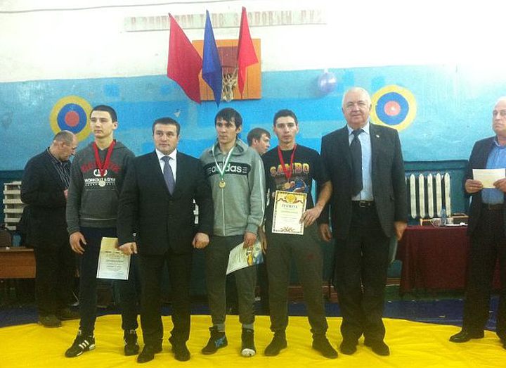 Чемпионат области по борьбе на поясах