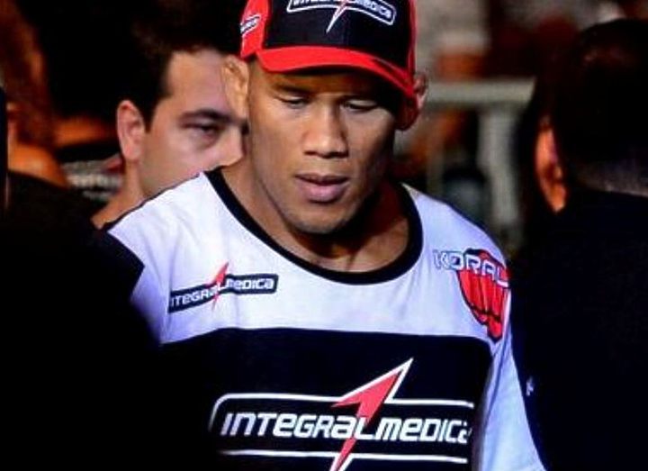 ЖАКАРЕ ВЫБЫВАЕТ ИЗ UFC 184