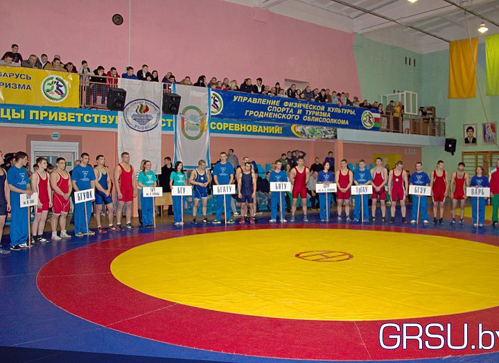 Команда ГрГУ  стала победителем финальных поединков Республиканской универсиады по греко-римской борьбе