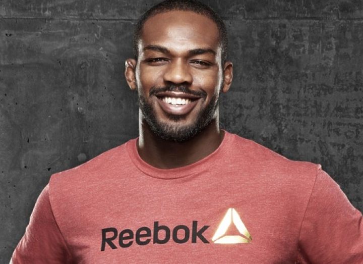 Reebok разрывает рекламный контракт с Джоном Джонсом