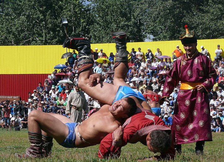 Турнир по борьбе хуреш