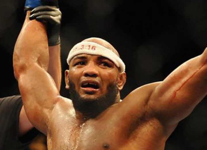 Йоэль Ромеро брутально нокаутировал Лиото Мачиду