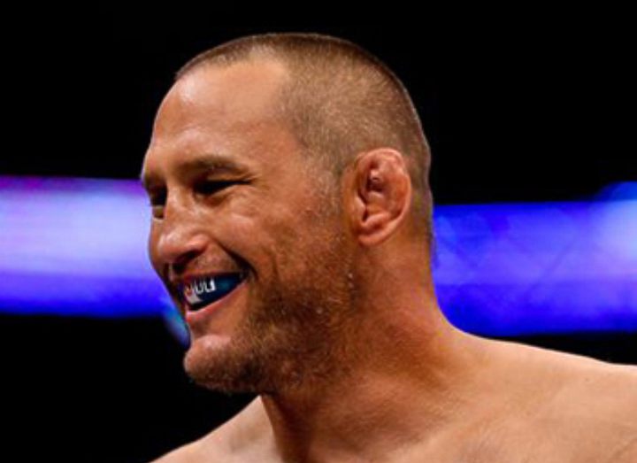 Дэн Хендерсон нокаутировал Тима Боуча