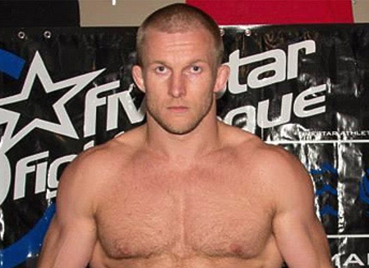 Михаил Циркунов подписан в UFC