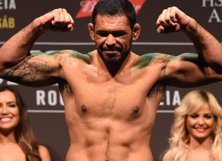 ДЭЙНА УАЙТ: «БОЛЬШОЙ НОГ ДОЛЖЕН ЗАВЕРШИТЬ КАРЬЕРУ»