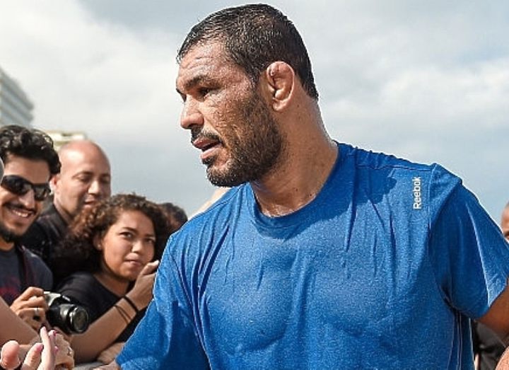 РОДРИГО НОГЕЙРА ЗАВЕРШИЛ КАРЬЕРУ БОЙЦА