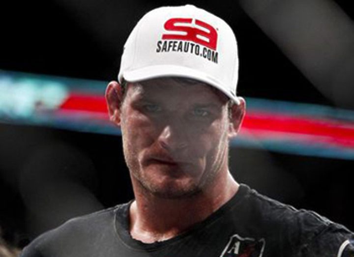 Майкл Биспинг получил травму