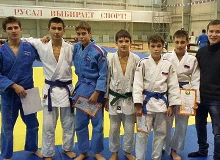 В Хакасии прошел региональный турнир по дзюдо