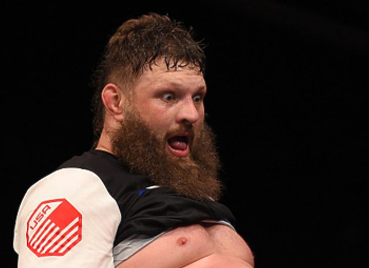 Деррик Льюис хочет бой с Роем Нельсоном