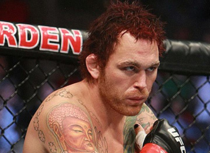 Крис Либен подписал контракт с Bellator