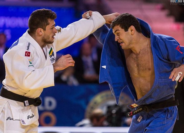 500 очков за победу в Париже