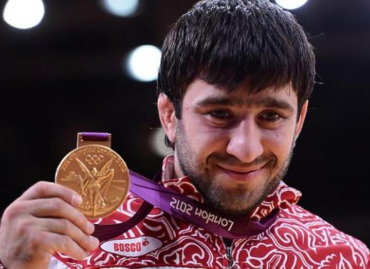 В Дагестане олимпийский чемпион построит школу дзюдо
