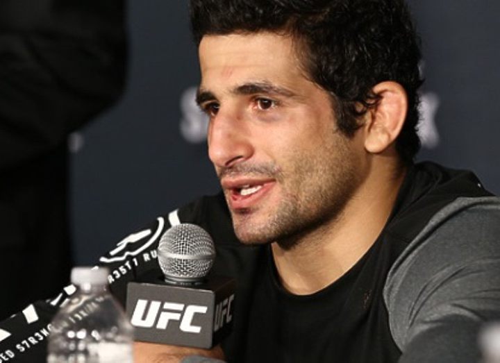 БЕНЕЙЛ ДАРИУШ: «UFC НЕ ДАЕТ МНЕ БОЙЦОВ ИЗ ТОП-5, ПОТОМУ ЧТО Я НЕ СТАНУ ДРАТЬСЯ С РДА»