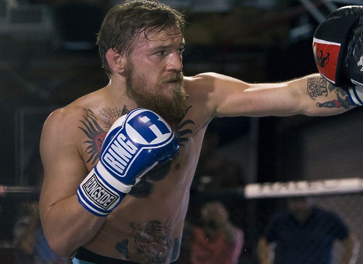 Конор МакГрегор продолжает тренироваться