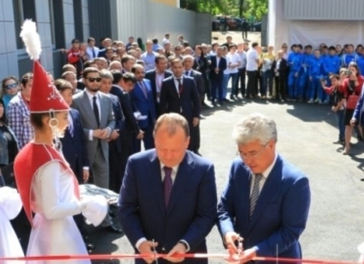 В Алматы открылась Академия дзюдо международного уровня