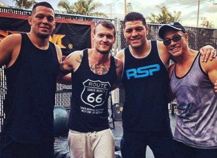 Жан-Клод Ван Дамм тренируется с братьями Диас