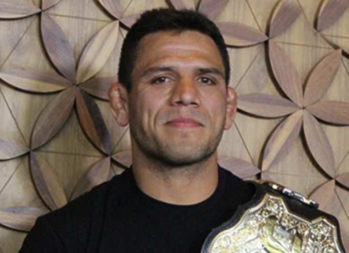 Дос Аньос: МакГрегор снова проиграет Диасу