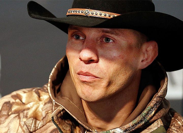 Дональд Серроне бросил вызов Хабибу Нурмагомедову