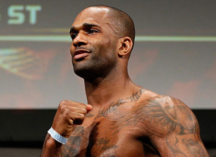 Джими Манува против Овинса Сент-Пре на UFC 204