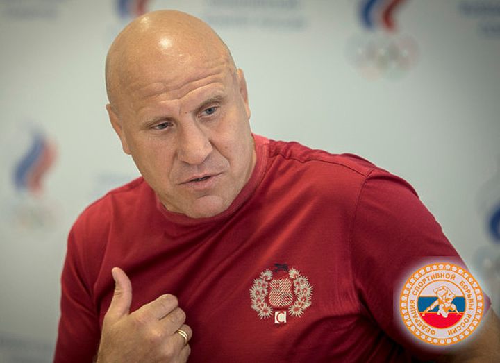 Михаил Мамиашвили: Махов в схватке с Засеевым за шесть минут не сделал ни одного действия - и вы хотите чтобы я подбирал благостные эпитеты?