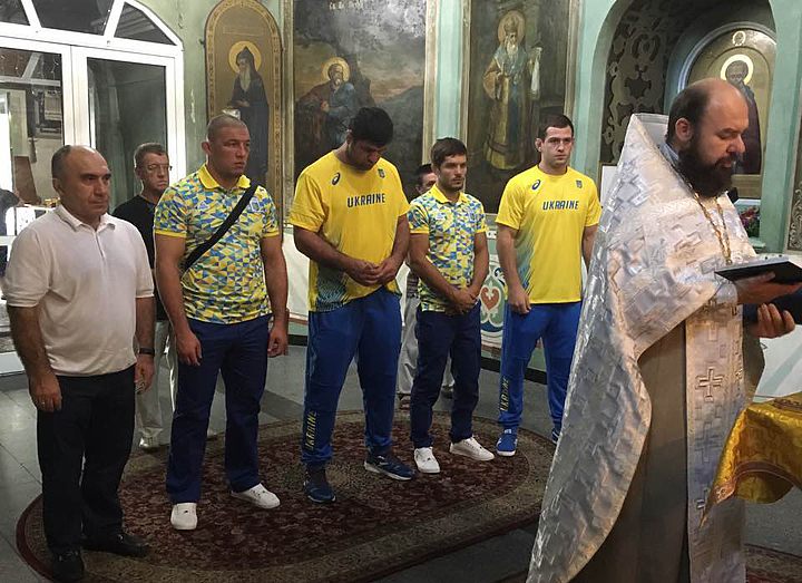 Олимпийцы получили благословение