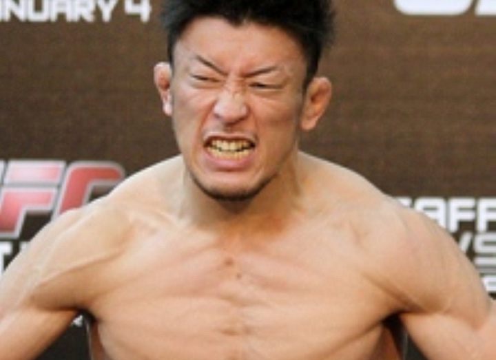 ТАЦУЯ КАВАДЖИРИ ВСТРЕТИТСЯ С КРОНОМ ГРЕЙСИ