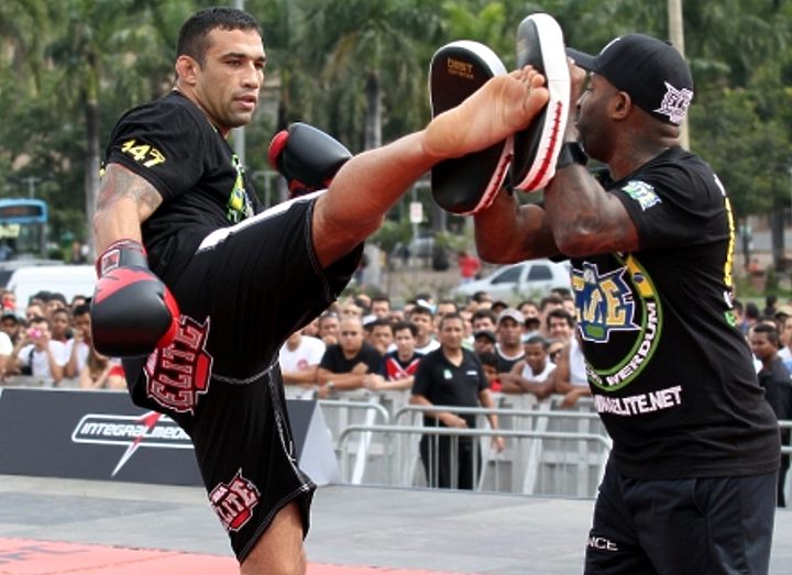 РАФАЭЛ КОРДЕЙРО: «ВЕРДУМ ГОТОВИТСЯ НОКАУТИРОВАТЬ ВЕЛАСКЕСА»