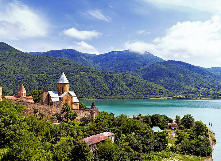 Азербайджанские дзюдоисты тренируются в Грузии