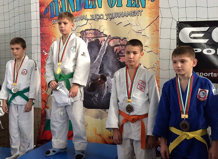 Юные одесситы отличились на турнире в Болгарии