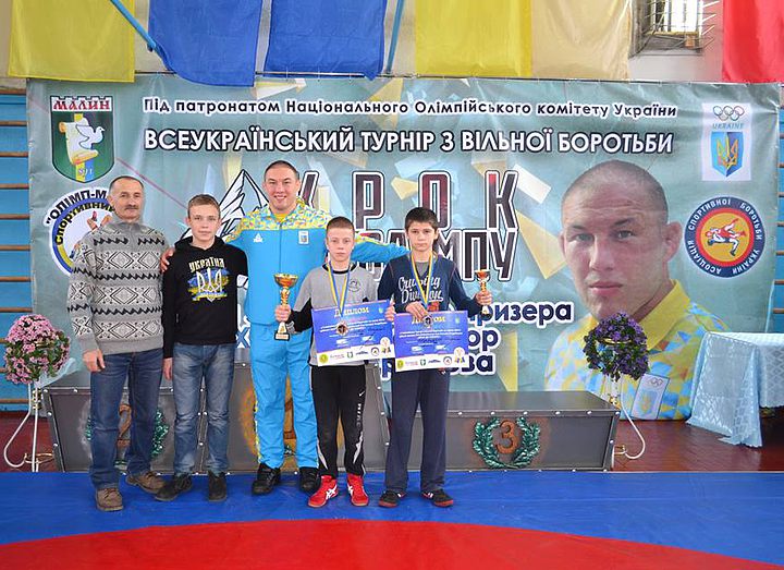 Валерий Андрейцев передает свой опыт землякам