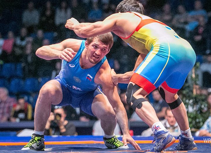 Магомед Курбаналиев – лучший борец месяца