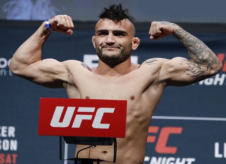 Джон Линекер: «Бой с Диллашоу это лучший способ подготовиться к поединку с Крузом»