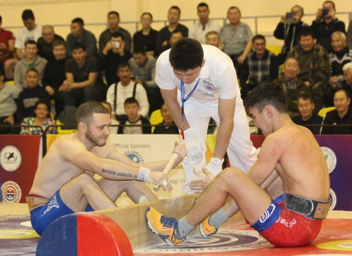 Абсолютный Фролкин и трехкратный Платонов