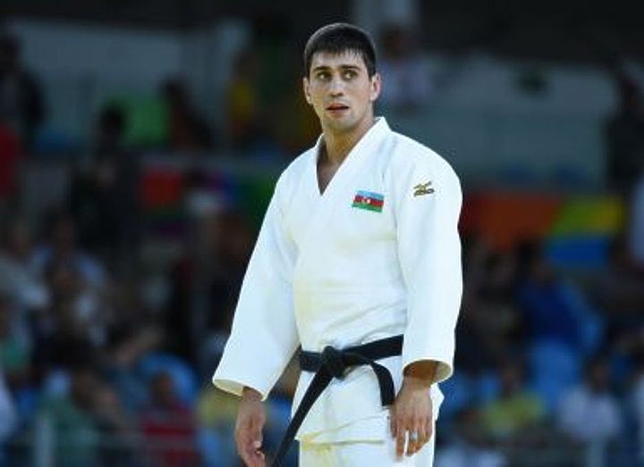 Рустам Оруджев поможет Спортингу