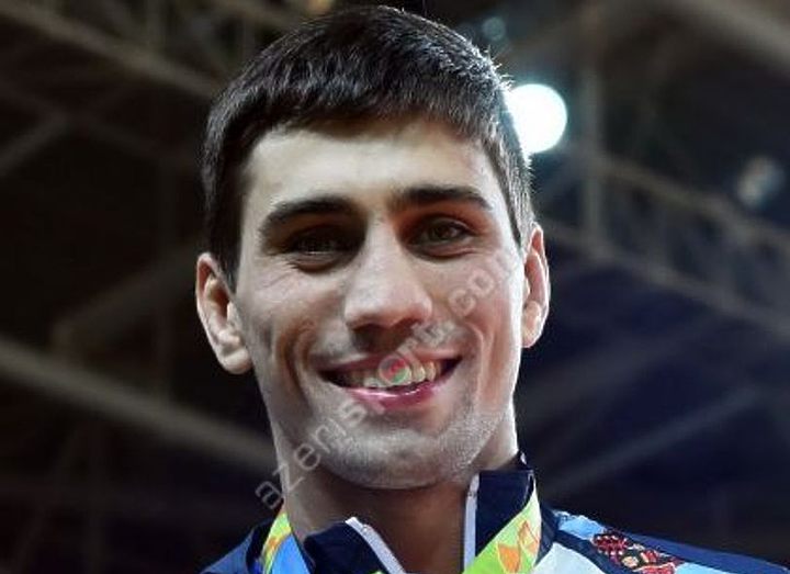 Рустам Оруджев обошел двукратного олимпийского чемпиона