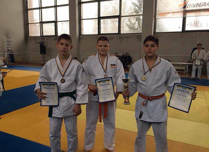 Первые медали года с всеукраинского турнира