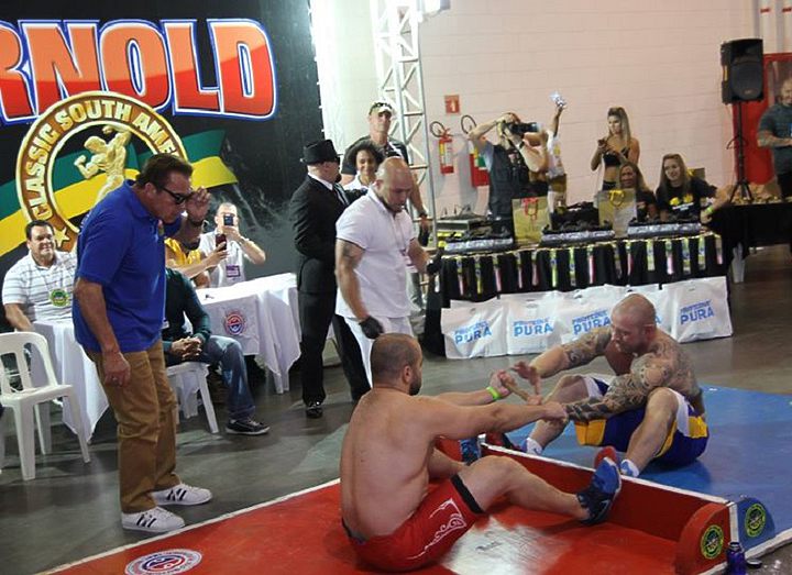 Арнольд в Бразилии. Затем - Арнольд в Якутии?