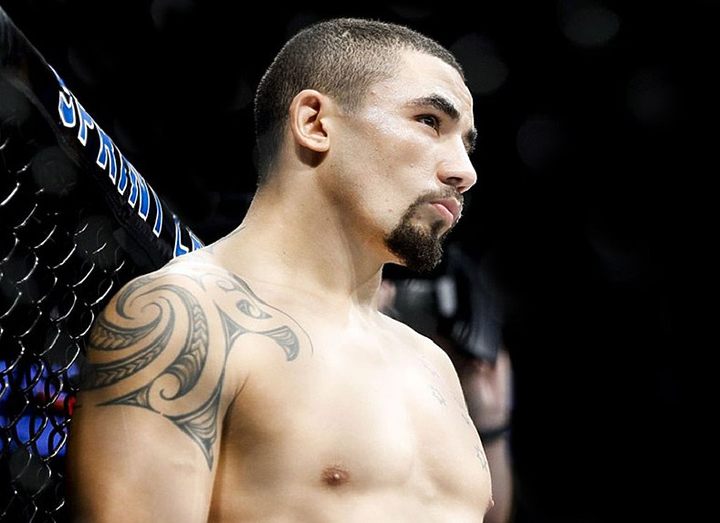 Роберт Уиттакер намерен ждать титульный шанс