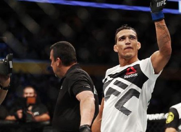 ЧАРЛЬЗ ОЛИВЕЙРА ХОЧЕТ ВЕРНУТЬСЯ В ПОЛУЛЕГКИЙ ВЕС