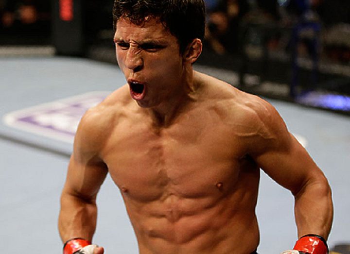 ДЖОЗЕФ БЕНАВИДЕС ТРАВМИРОВАН