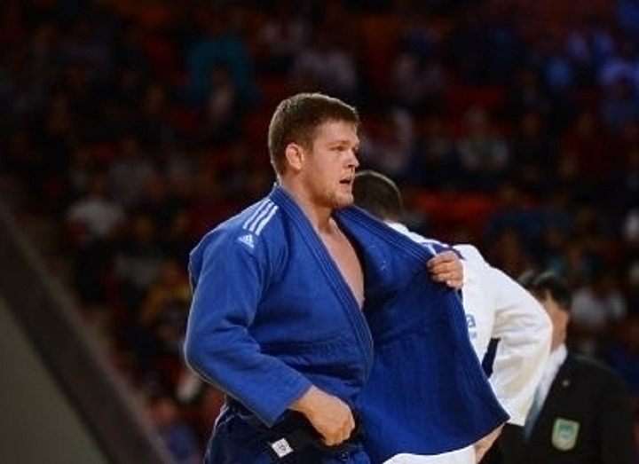 Дзюдоист Раков выиграл «золото» чемпионата Азии-2017