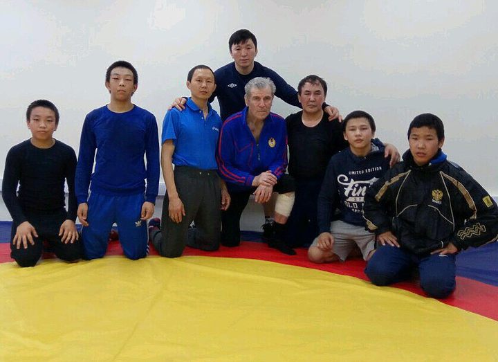 Якутские «классики» на российском ковре