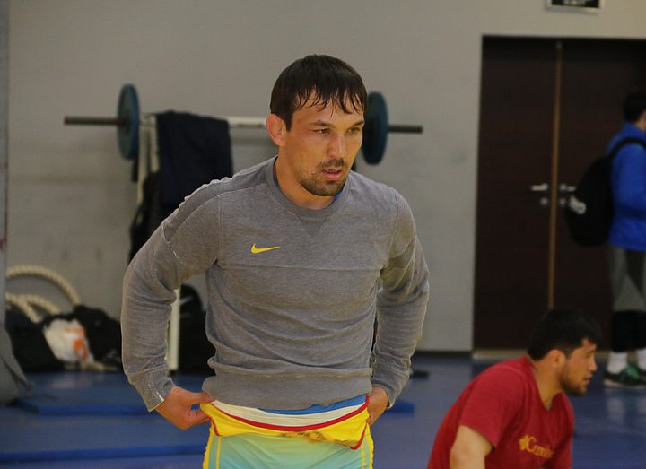 Подготовка к традиционному турниру